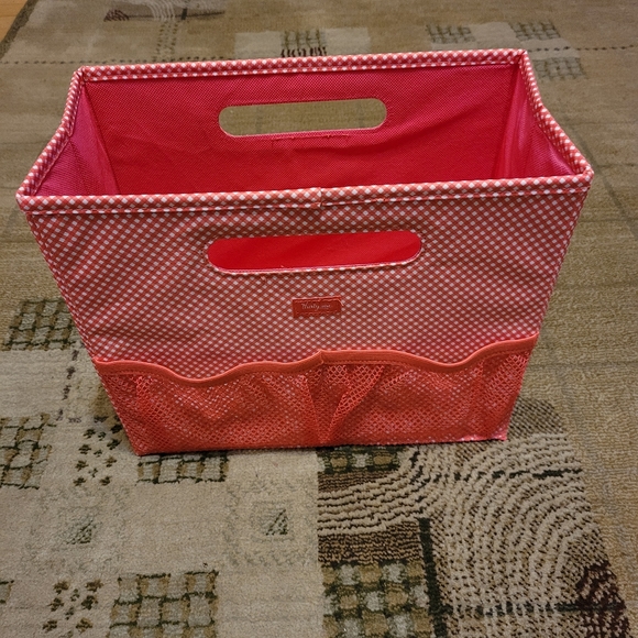 Thirty-One fold and file